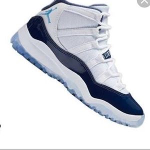 Meet your Posher, Dom